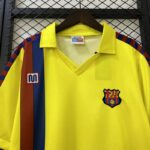 Camiseta Retro Barcelona segunda equipacion 1982-1984 frontal