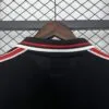 Camiseta Retro Manchester United Negro 1998-1999 cuello anterior