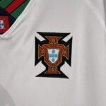 Camiseta Retro Portugal segunda equipacion 1996-1997 escudo