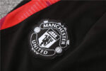 Chandal Manchester United Blanco 2024-2025 escudo