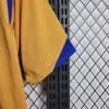 camiseta-juventus-tercera-equipacion-retro-2005-2006-puño-izquierdo