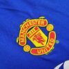 camiseta-manchester-united-segunda-equipacion-retro-2005-2006-escudo