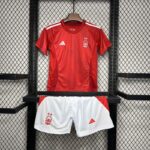 conjunto-niño-Nottingham-Forest-primera-equipacion-2024-2025