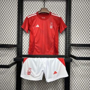 conjunto-niño-Nottingham-Forest-primera-equipacion-2024-2025