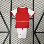 conjunto-niño-arsenal-primera-equipacion-retro-2002-2004-parte-trasera
