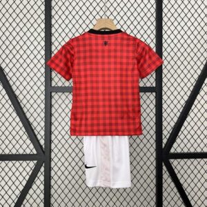 conjunto-niño-manchester-united-primera-equipacion-retro-2012-2013-parte-trasera