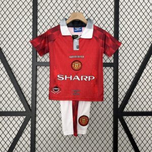conjunto-niño-manchester-united-retro-primera-equipacion-1996-1997