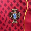 conjunto-niño-portugal-primera-equipacion-2004-escudo