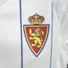 conjunto-niño-primera-equipacion-real-zaragoza-2024-2025-escudo