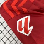 conjunto-niño-real-zaragoza-segunda-equipacion-2024-2025-puño-derechp