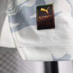 Camiseta Manchester City Año del Dragón Edición Especial 2024-2025 etiqueta