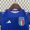 body-de-bebe-italia-primera-equipacion-2025-2026-pecho