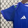 body-de-bebe-italia-primera-equipacion-2025-2026-puño-derecho