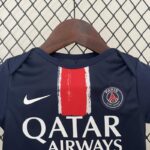 body-de-bebe-psg-primera-equipacion-2024-2025-escudo