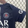 body-de-bebe-psg-primera-equipacion-2024-2025-escudo