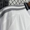 camiseta-colo-colo-primera-equipacion-2025-2026-hombro
