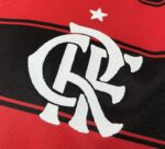 camiseta-flamengo-primera-equipacion-version-jugador-2025-2026-escudo
