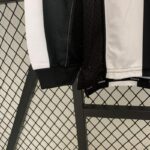 camiseta-juventus-primera-equipacion-manga-larga-retro-1997-1998-puño-derecho