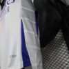 camiseta-lyon-primera-equipacion-version-jugador-2024-2025-axila