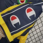 camiseta-parma-segunda-equipacion-retro-1999-2000-puño