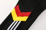 chandal-alemania-negro-2024-2025-pierna