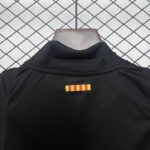 conjunto-niño-fc-barcelona-segunda-equipacion-2024-2025-dorsal-trasero