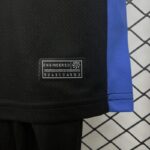 conjunto-niño-fc-barcelona-segunda-equipacion-2024-2025-enginereed