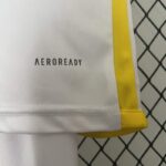 conjunto-niño-venezuela-segunda-equipacion-2024-2025-pretina