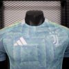 Camiseta-Juventus-Segunda-equipacion-version-jugador-2025-2026-pecho