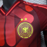 camiseta-alemania-segunda-equipacion-version-jugador-2025-2026-escudo