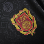 camiseta-bayern-munich-125-aniversario-negro-2025-2026-escudo