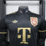 camiseta-bayern-munich-125-aniversario-version-jugador-2025-2026-pecho