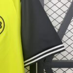 camiseta-borussia-dortmund-primera-equipacion-1995-1996-puño