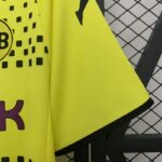 camiseta-borussia-dortmund-primera-equipacion-retro-2011-2012-puño