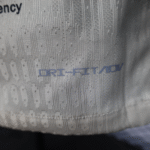 camiseta-fc-barcelona-segunda-equipacion-version-jugador-2025-2026-dri-fit-adv