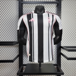 camiseta-juventus-primera-equipacion-version-jugador-2025-2026