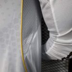 camiseta-real-madrid-primera-equipacion-2025-2026-axila