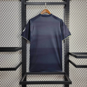 camiseta-real-madrid-segunda-equipacion-2025-2026-parte-trasera