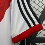 camiseta-river-plate-primera-equipacion-retro-2013-2014-puño