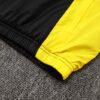 chandal-borussia-dortmund-capucha-2023-2024-pretina