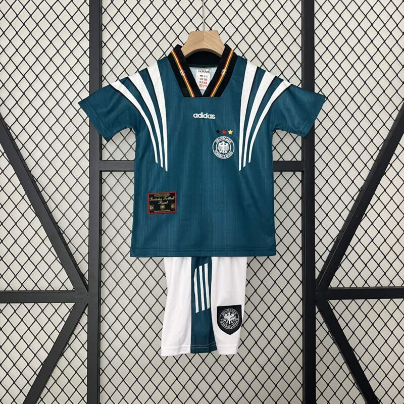 conjunto-niño-alemania-primera-equipacion-1996-1997 conjunto-niño-alemania-primera-equipacion-1996-1997