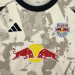 conjunto-niño-new-york-red-bulls-primera-equipacion-2025-2026-pecho