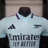 camiseta-arsenal-entrenamiento-version-jugador-2025-2026-pecho