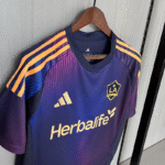 camiseta-galaxy-segunda-equipacion-2025-2026-lateral