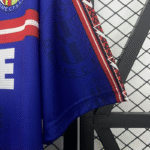 camiseta-getafe-primera-equipacion-retro-1998-1999-puño