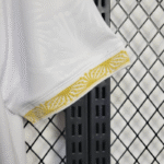 camiseta-mexico-edicion-especial-blanco-2025-2026-puño