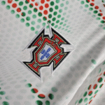 camiseta-portugal-segunda-equipacion-mujer-2025-2026-escudo