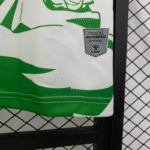 camiseta-real-betis-edicion-especial-naruto-2025-2026-pretina