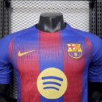 camiseta-barcelona-primera-equipacion-version-jugador-2025-2026-pecho