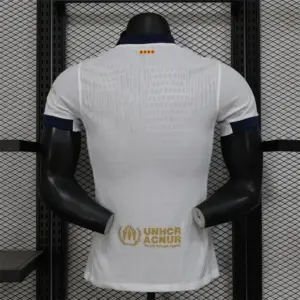 camiseta-fc-barcelona-edicion-especial-coldplay-verson-jugador-blanco-2025-2026-parte-trasera